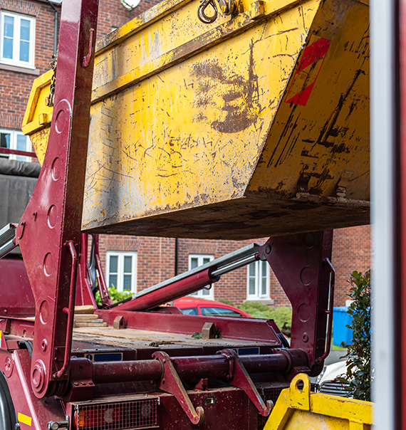 8 Yard Maxi Skip Hire Preston