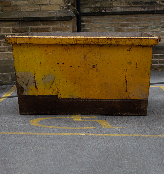 Book a mini skip near me Preston